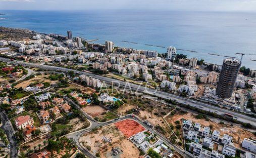 Land in Agios Tychon, Limassol, Zypern 1