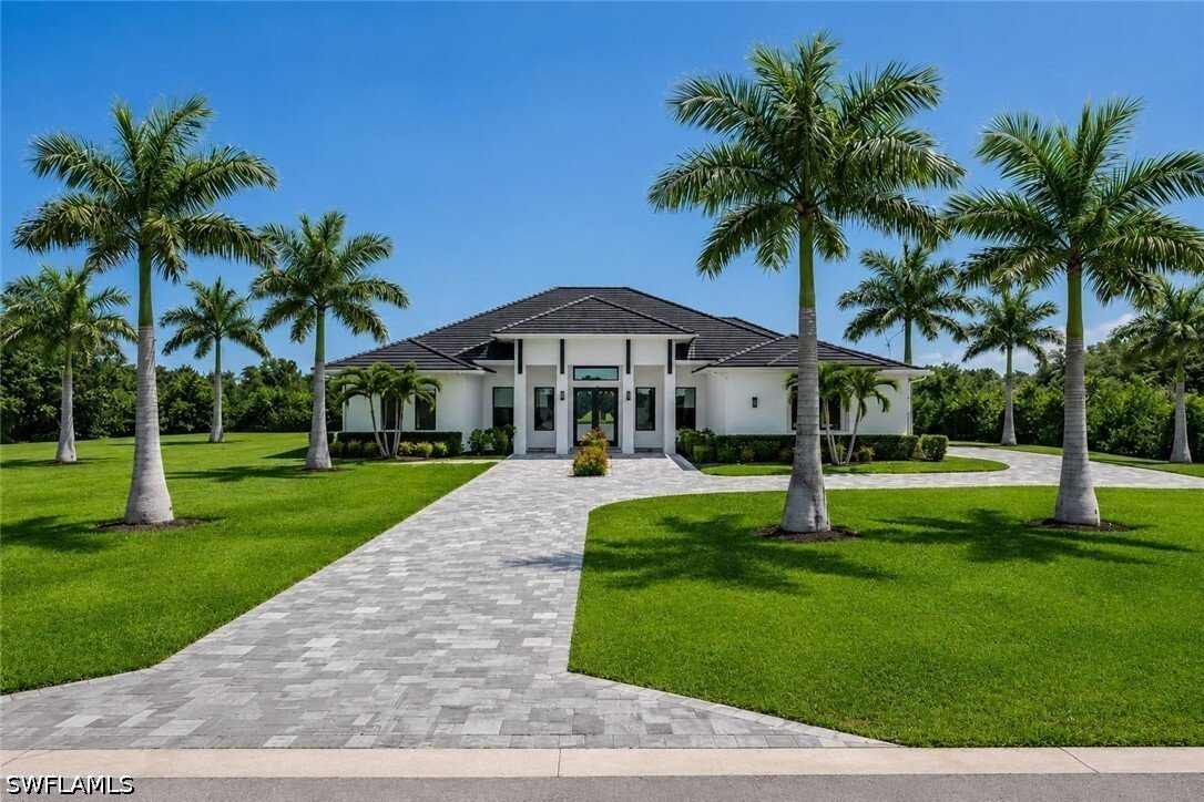 House in Naples, Florida, United States 1 - 17827488