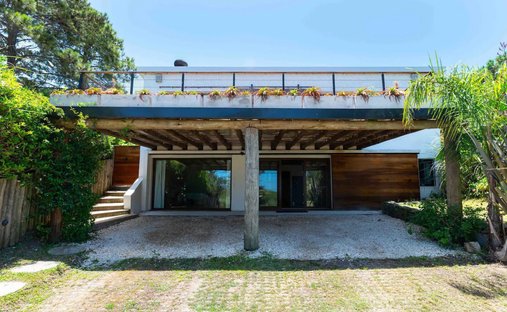 House in Laguna Blanca, Maldonado Department, Uruguay 1