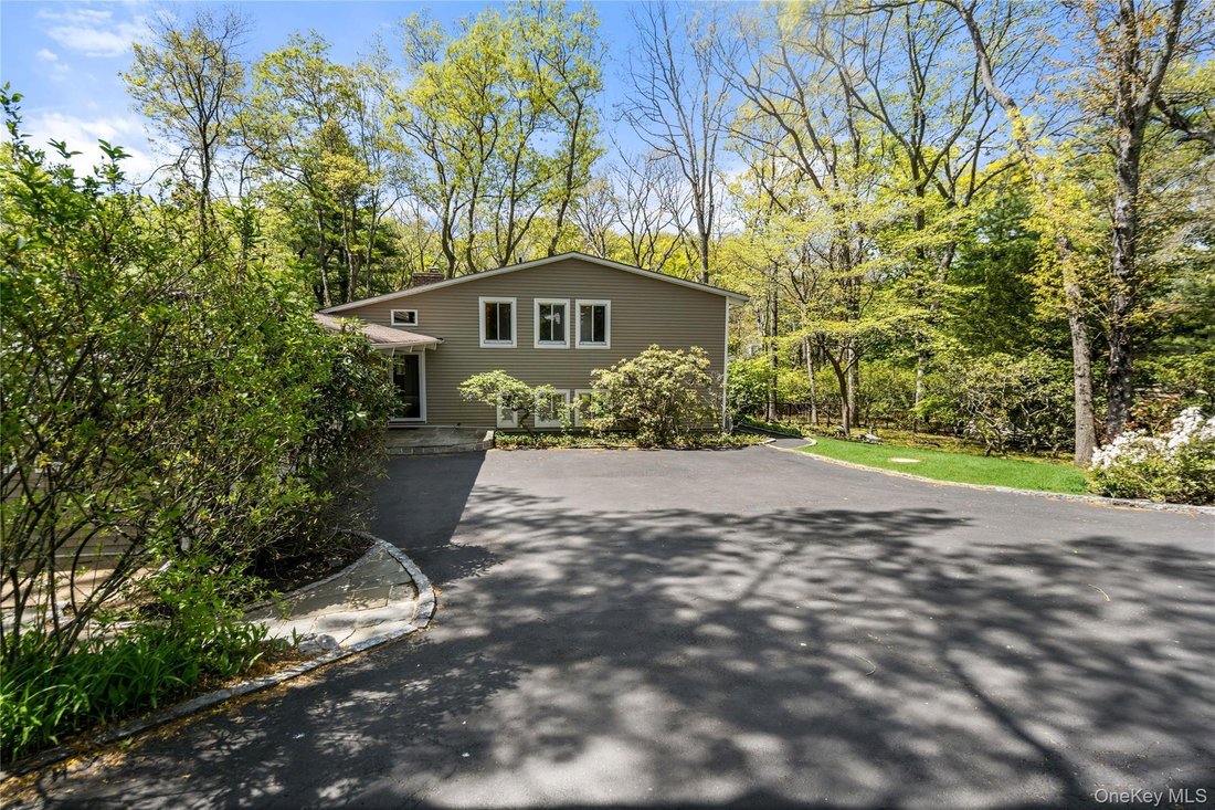 House in East Norwich, New York, United States 3 - 17913345