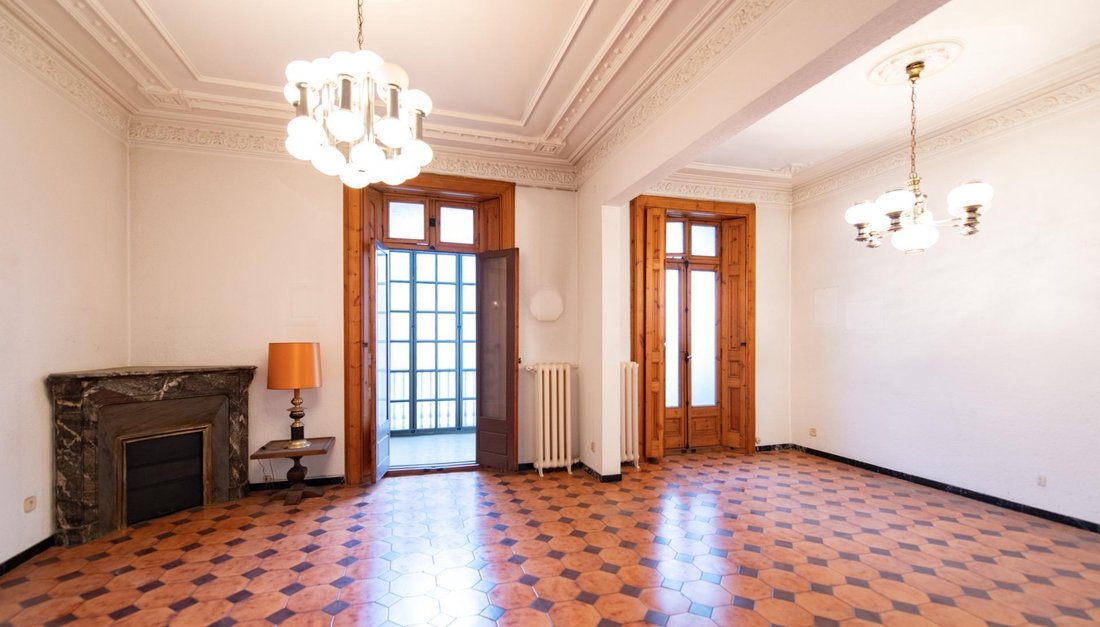 Apartment in Eixample, Barcelona, Spain 1 - 17913019