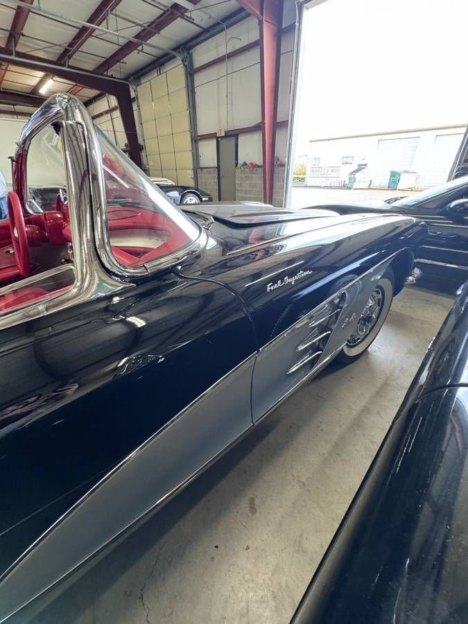 Cabriolet in Glendale, United States 4 - 17914328