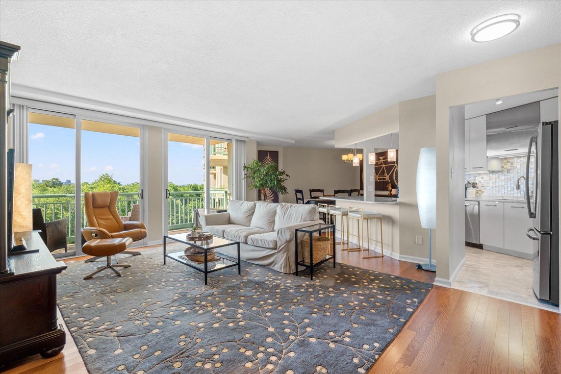 Condo in Alexandria, Virginia, United States 5 - 17914447