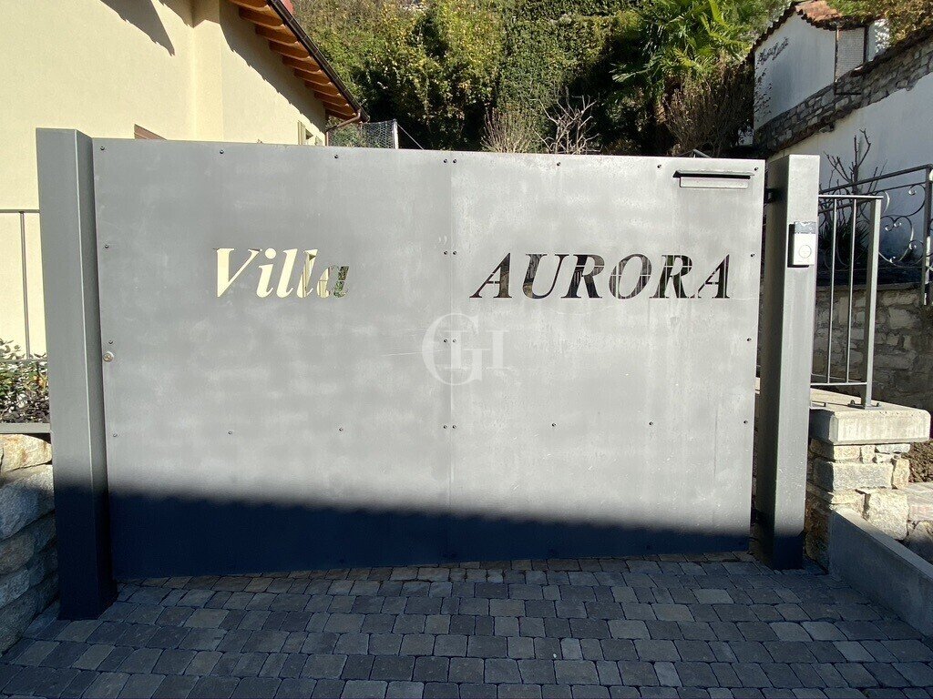 Villa in Carlazzo, Lombardy, Italy 2 - 11715028