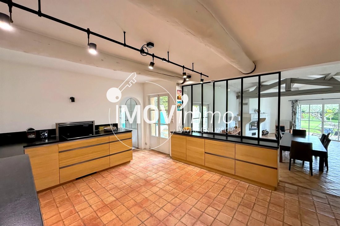 Villa in Uzès, Occitania, France 5 - 17526464