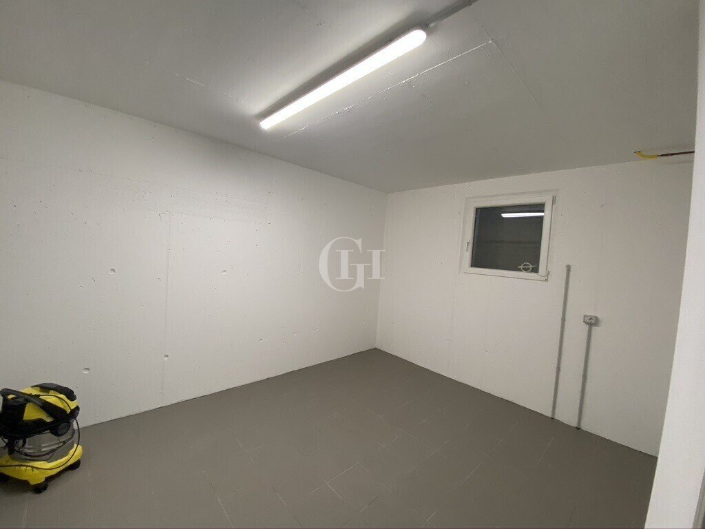 Villa in Carlazzo, Lombardy, Italy 4 - 11715028