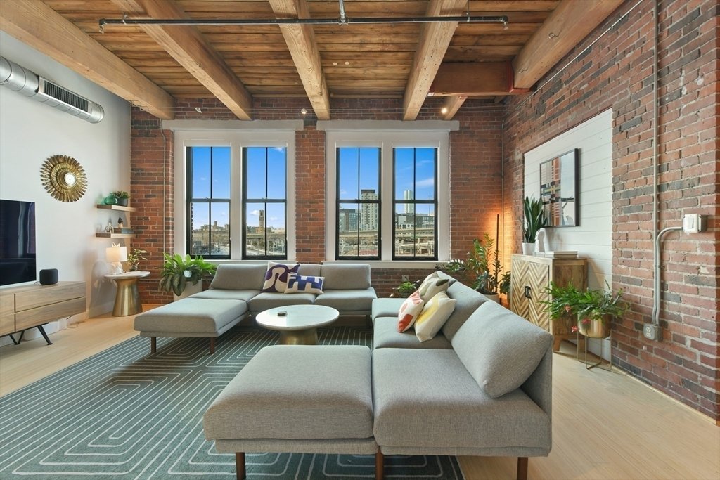 Condo in Boston, Massachusetts, United States 2 - 17914479