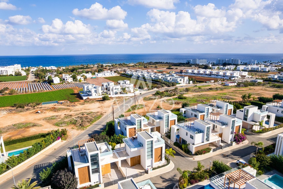 Villa in Paralimni, Famagusta, Cyprus 2 - 17913283