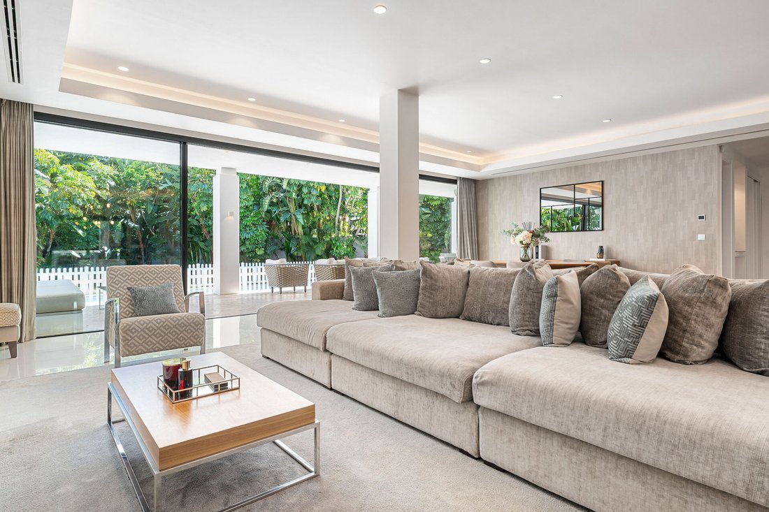 Villa in La Quinta, Benahavis, Andalusia 5 - 17914264