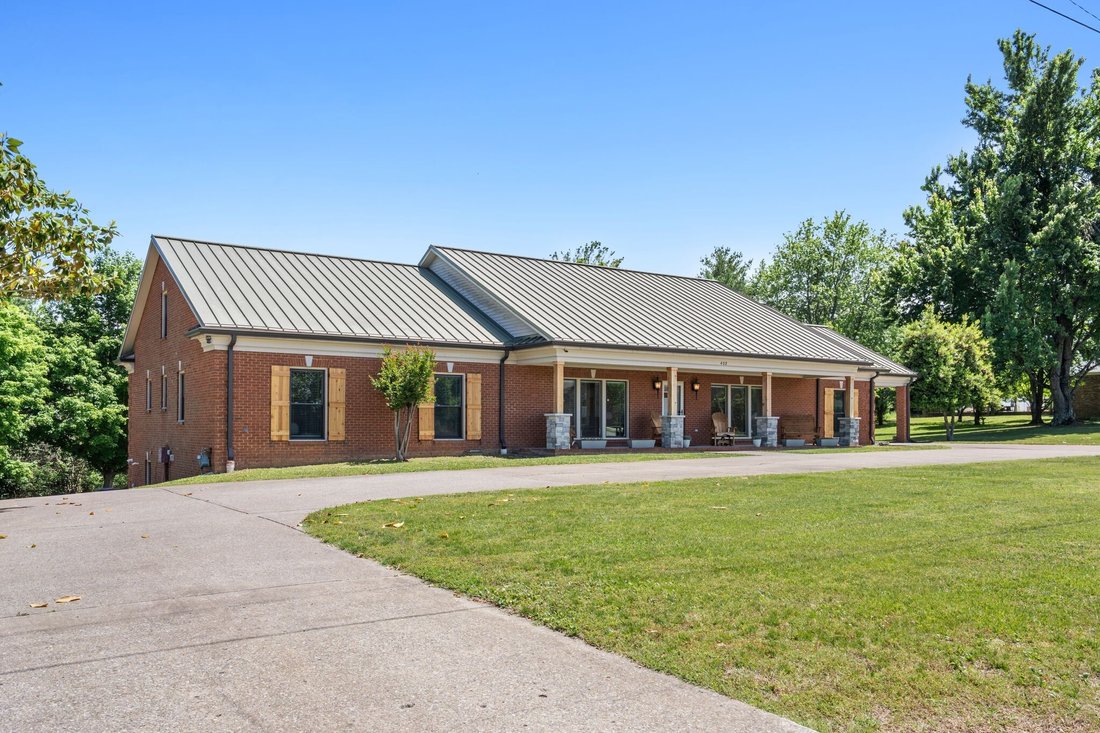 House in Springfield, Tennessee, United States 2 - 17913452