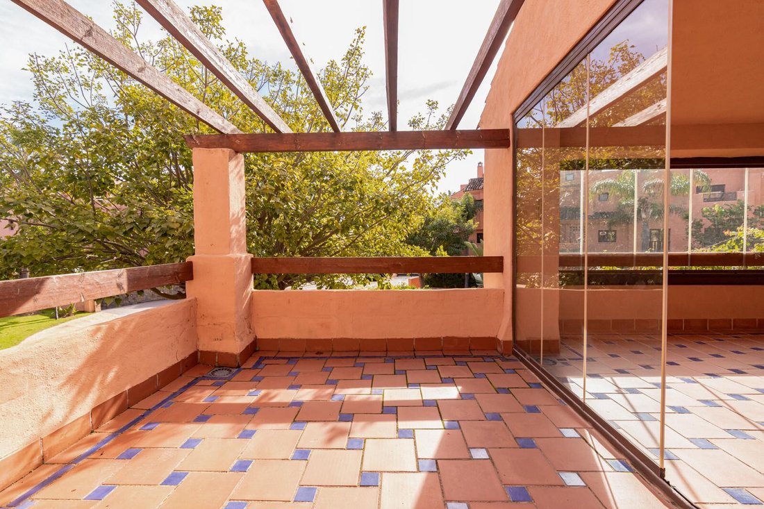 Apartment in Atalaya-Isdabe, Estepona, Andalusia 3 - 17914355