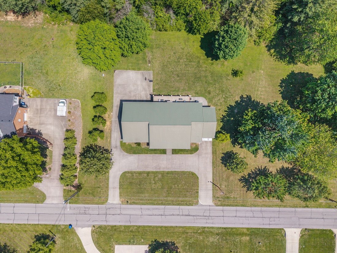 House in Springfield, Tennessee, United States 3 - 17913452