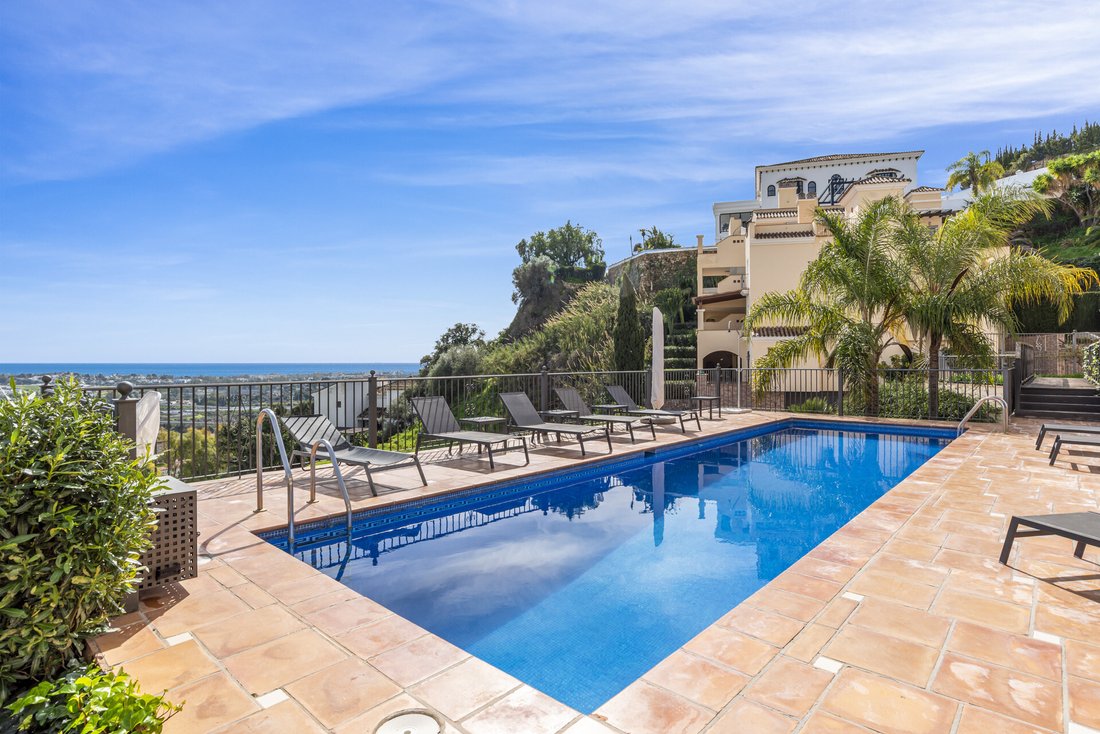 Apartment in Benahavis, Andalusia, Spain 2 - 17914368