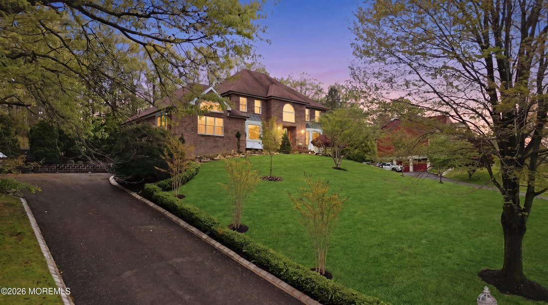 House in Tinton Falls, New Jersey, United States 2 - 17913142