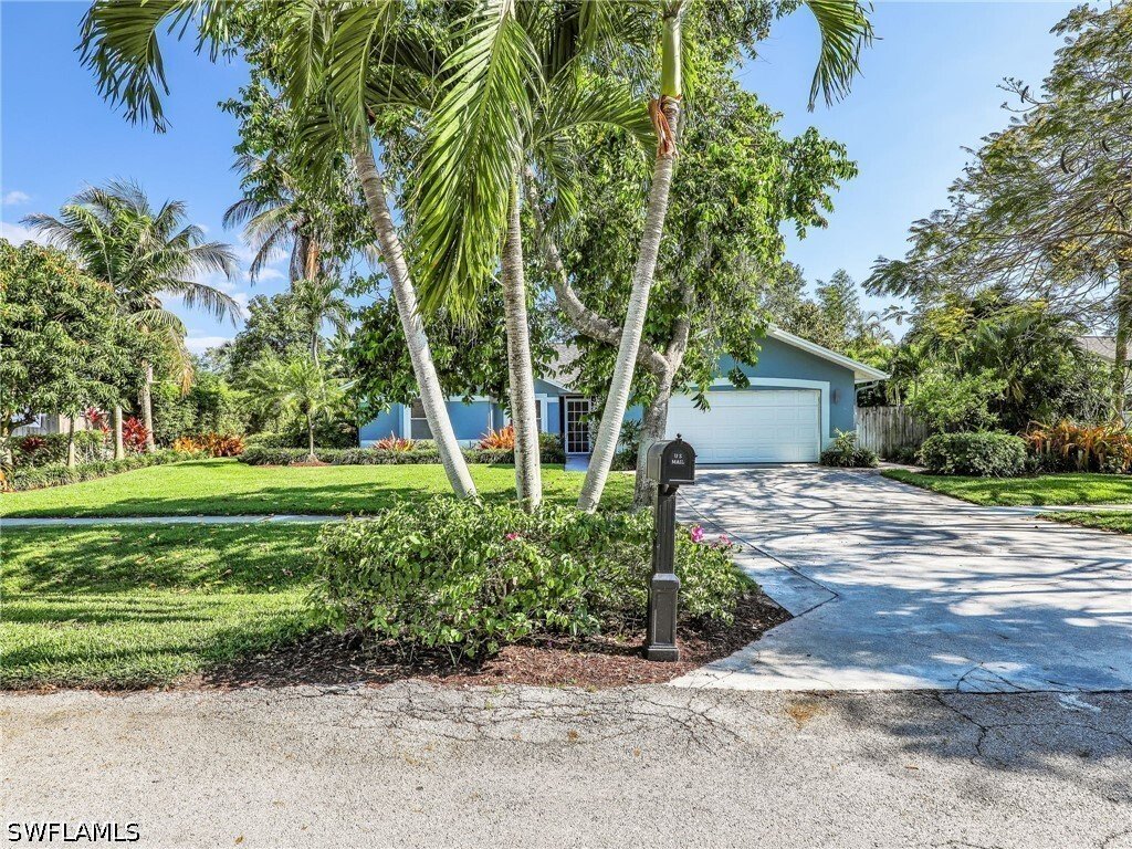 House in Naples, Florida, United States 4 - 17912964