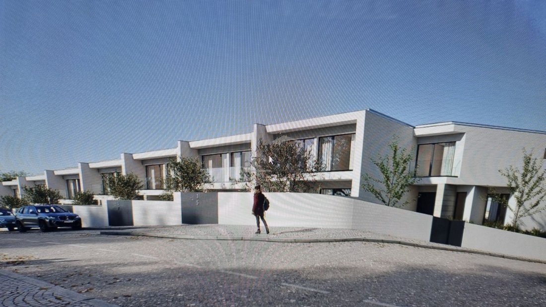 House in Gondomar (Sao Cosme), Valbom e Jovim, Porto District, Portugal 3 - 17913219