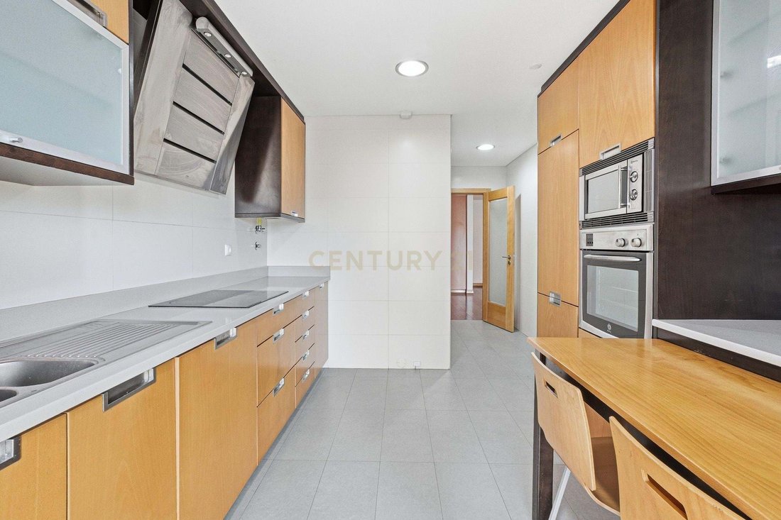 Apartment in Mina de Agua, Lisbon, Portugal 4 - 17914481