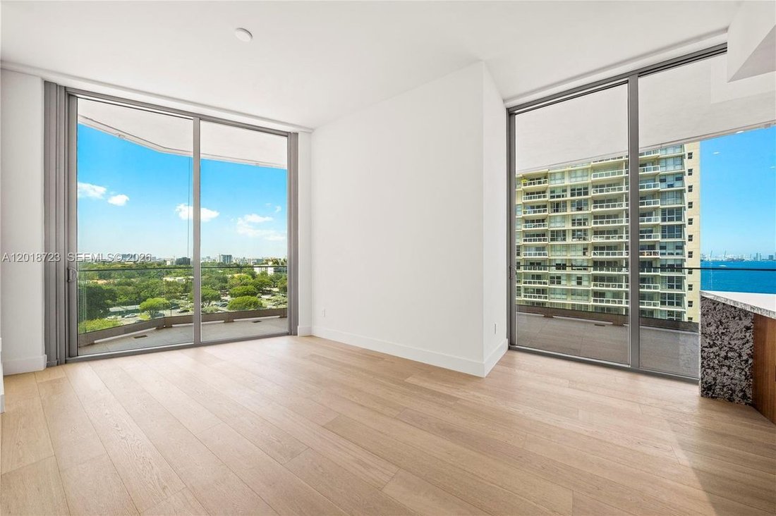 Condo in Miami, Florida, United States 5 - 17912786