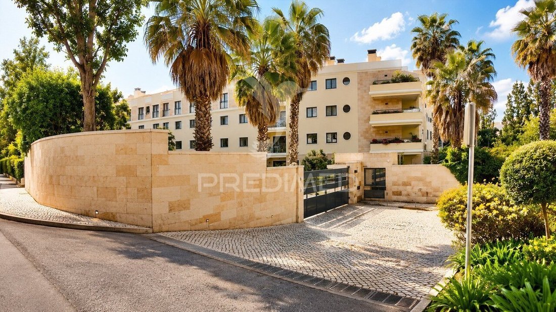 Apartment in Povoa de Santa Iria e Forte da Casa, Lisbon, Portugal 1 - 17914348