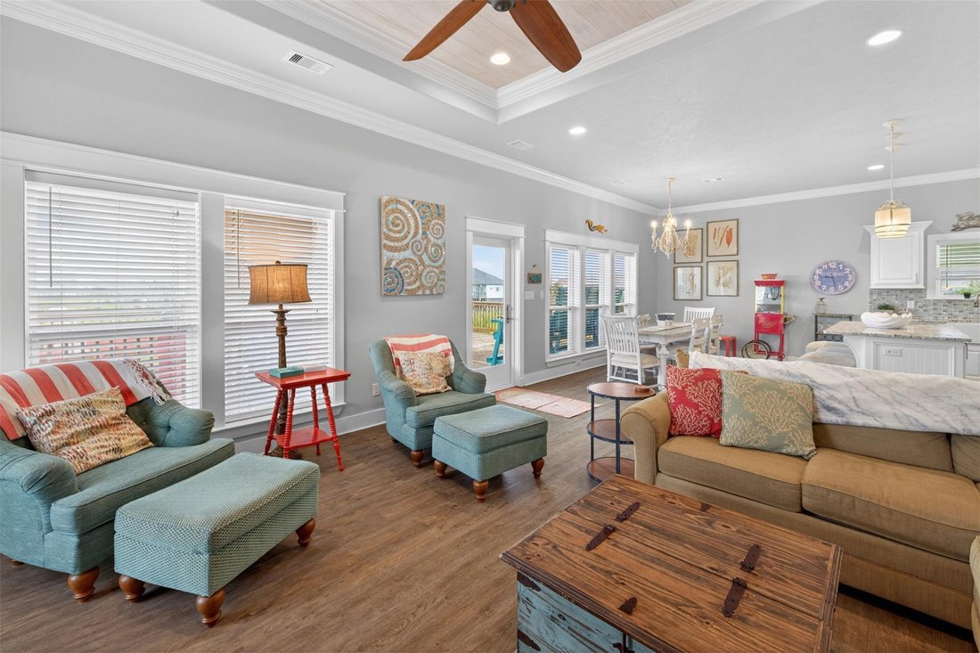 House in Bolivar Peninsula, Texas, United States 4 - 17913711