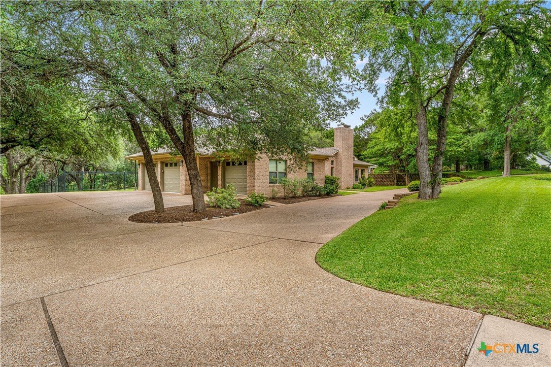 House in Waco, Texas, United States 3 - 17913805