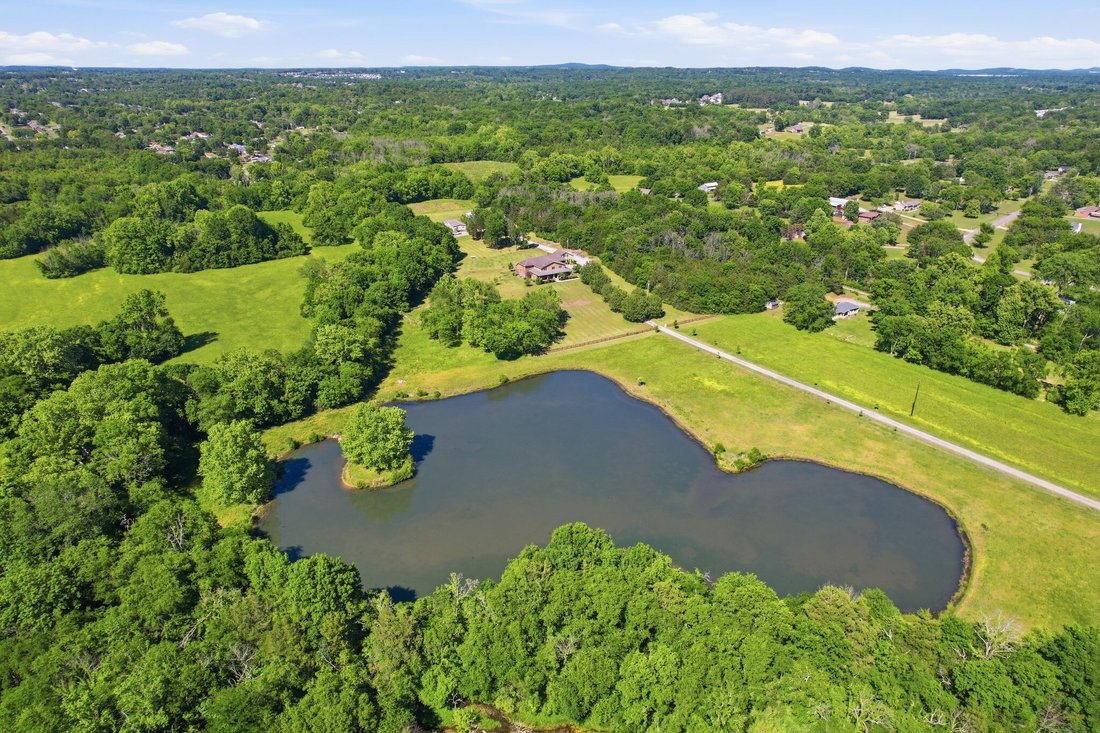 House in Mt. Juliet, Tennessee, United States 4 - 17913474