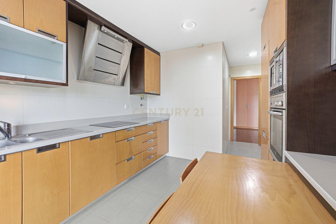 Apartment in Mina de Agua, Lisbon, Portugal 2 - 17914481