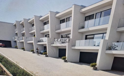 House in Gondomar (Sao Cosme), Valbom e Jovim, Porto District, Portugal 1