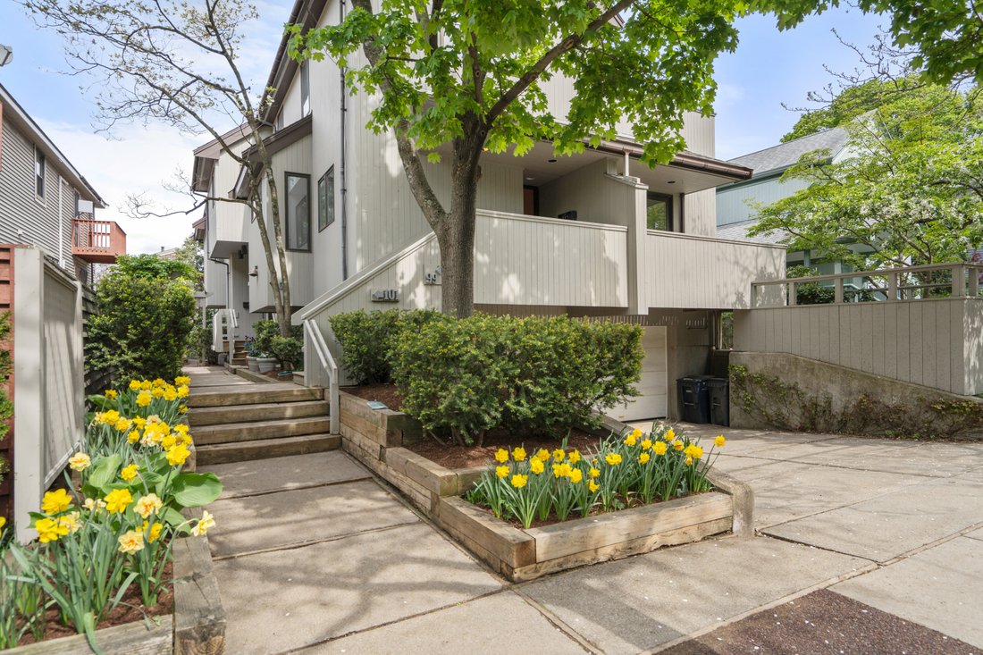 Condo in Cambridge, Massachusetts, United States 2 - 17914225