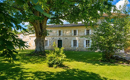 Villa in Libourne, Nouvelle-Aquitaine, France 1