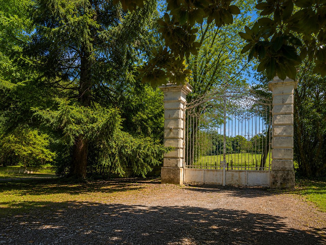 Villa in Libourne, Nouvelle-Aquitaine, France 3 - 17907001