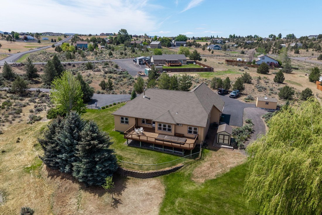 House in Madras, Oregon, United States 3 - 17913573