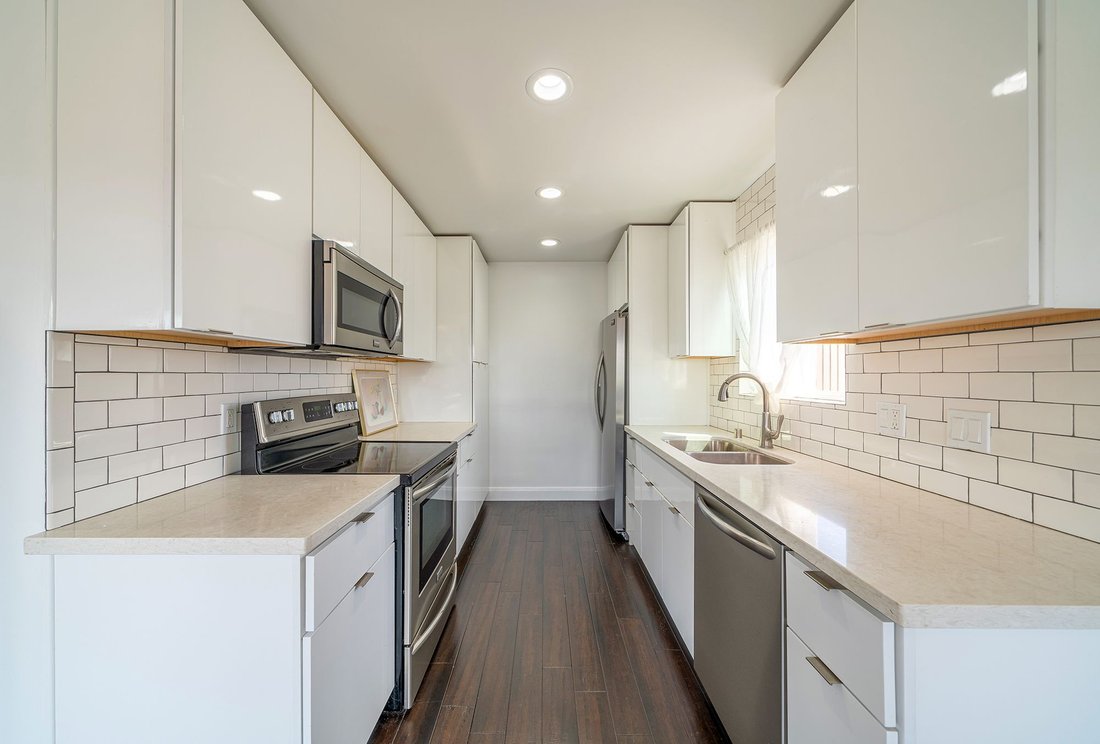 Condo in Los Angeles, California, United States 2 - 17914215