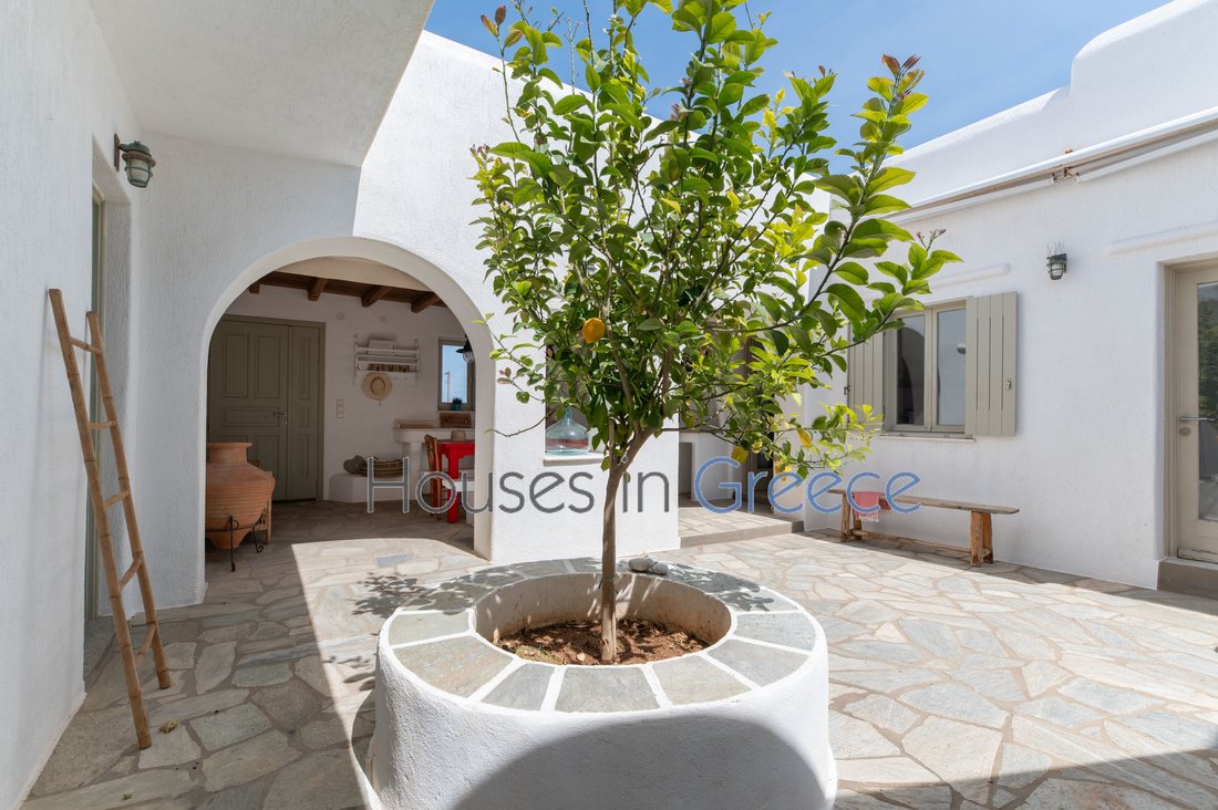 Villa in Paros, Aegean, Greece 3 - 17914604