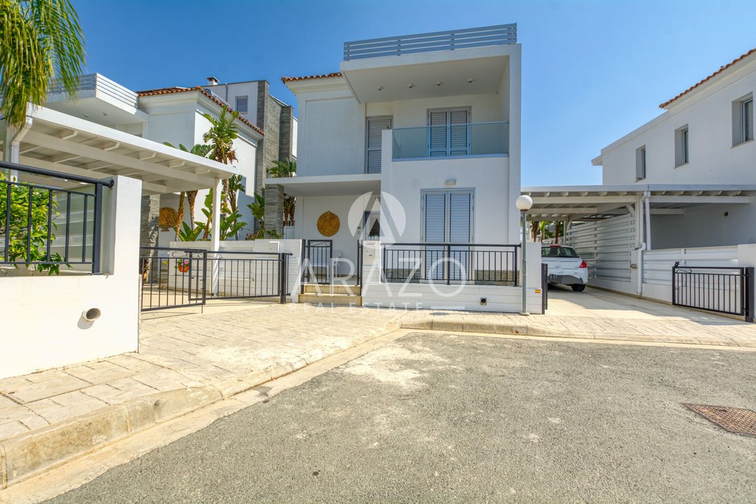 Villa in Paralimni, Famagusta, Cyprus 2 - 17914704