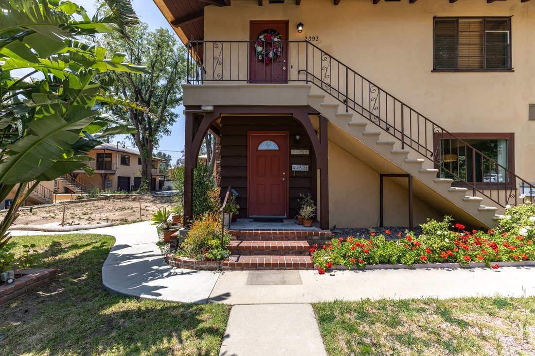 Condo in Altadena, California, United States 2 - 17914583