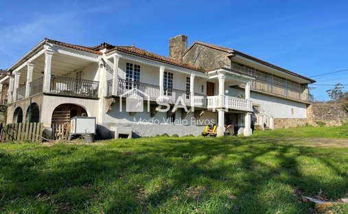 Landhaus in Reis, Teo, Spanien 1