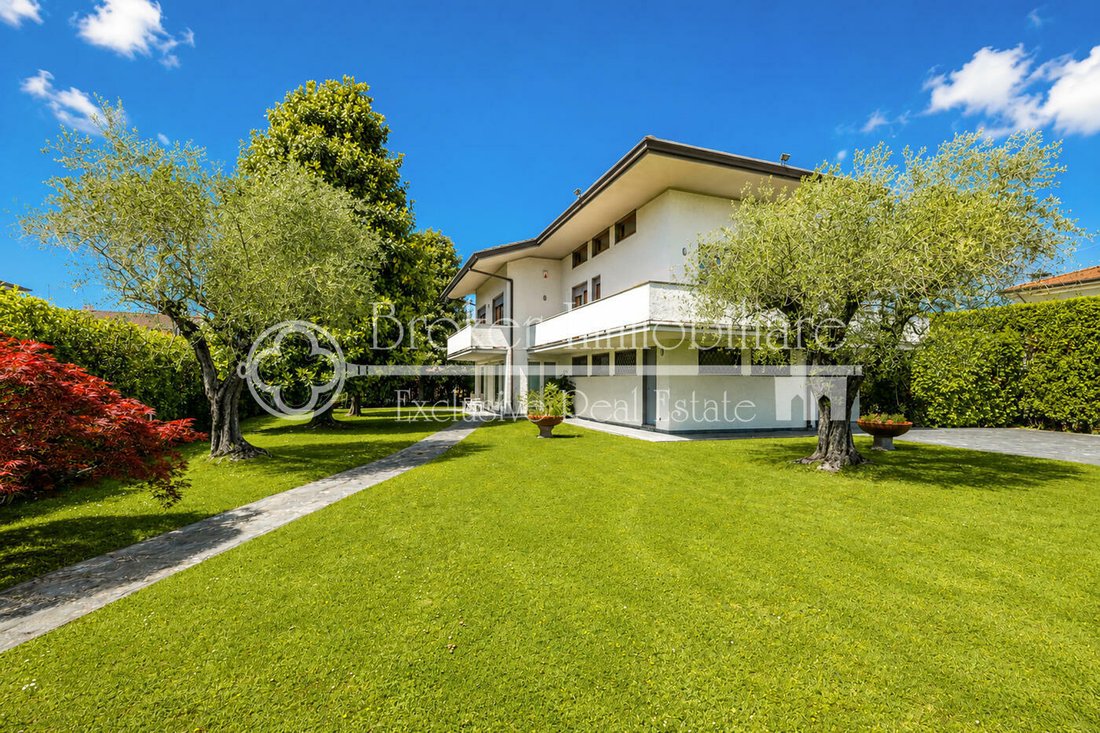 Villa in Center, Forte dei Marmi, Tuscany 2 - 17914608