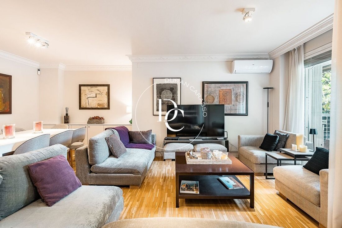 Apartment in Sarrià-Sant Gervasi, Barcelona, Spain 4 - 17914614