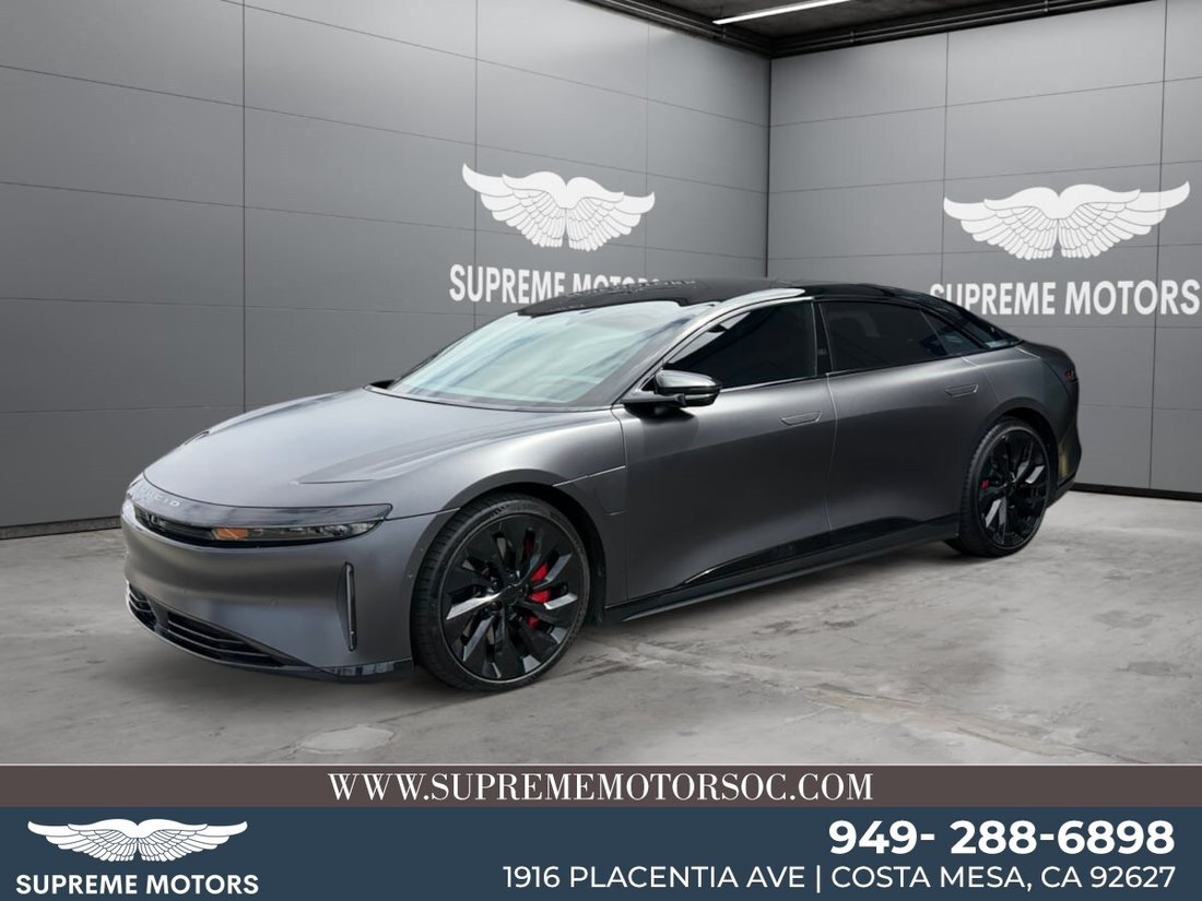 Sedan in Costa Mesa, CA, United States 1 - 17914524