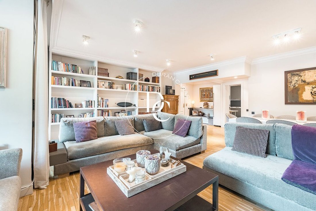 Apartment in Sarrià-Sant Gervasi, Barcelona, Spain 2 - 17914614