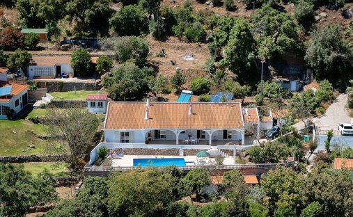Maison de ville à Monchique, Algarve, Portugal 1
