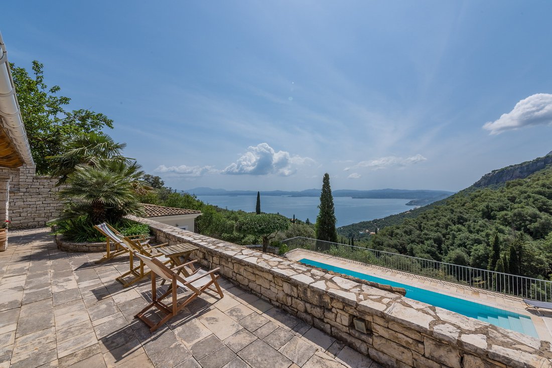 Villa in Corfu, Peloponnese, Western Greece and the Ionian, Greece 2 - 17915574