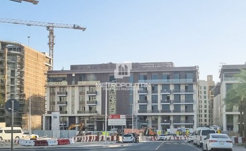 Apartment in Umm Suqeim, Dubai, United Arab Emirates 1