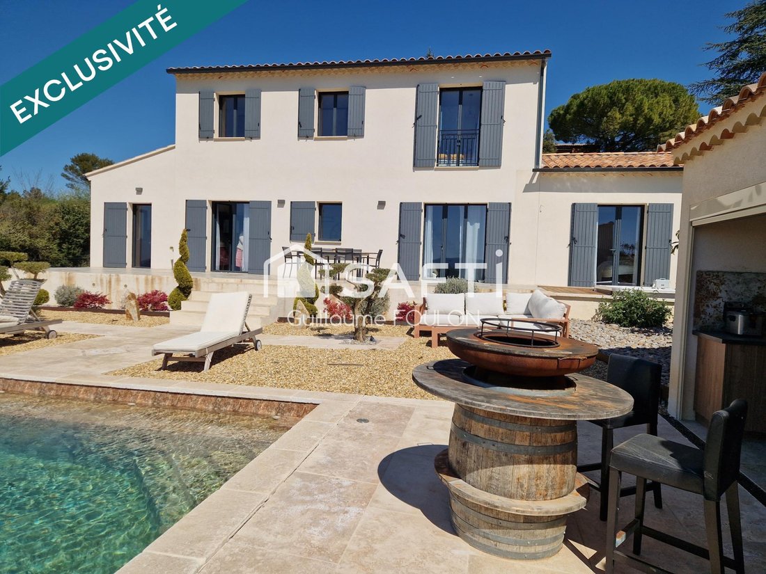 House in Apt, Provence-Alpes-Côte d'Azur, France 2 - 17567934