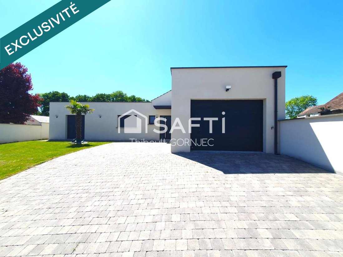 House in Hericy, Ile-de-France, France 1 - 17916018