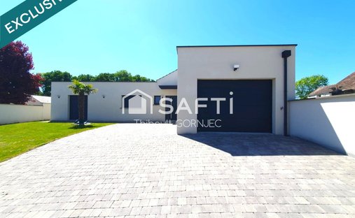 House in Hericy, Ile-de-France, France 1