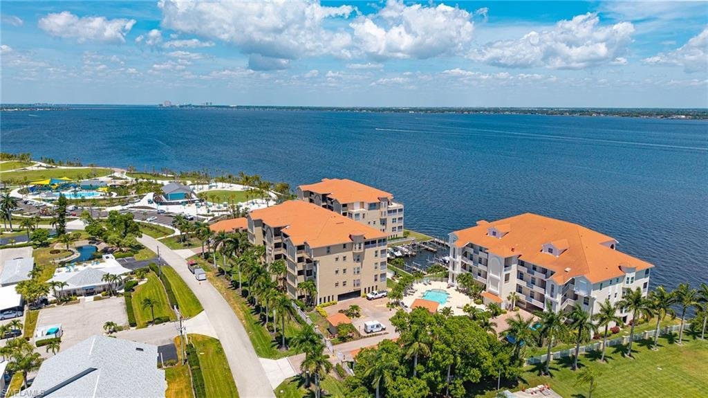 Condo in Cape Coral, Florida, United States 1 - 17915156