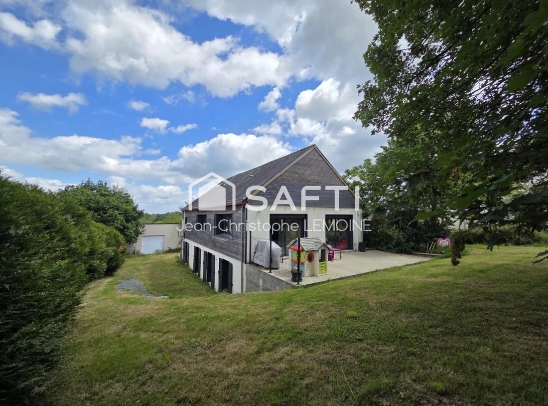 House in Longuenee-en-Anjou, Pays de la Loire, France 1 - 17860524