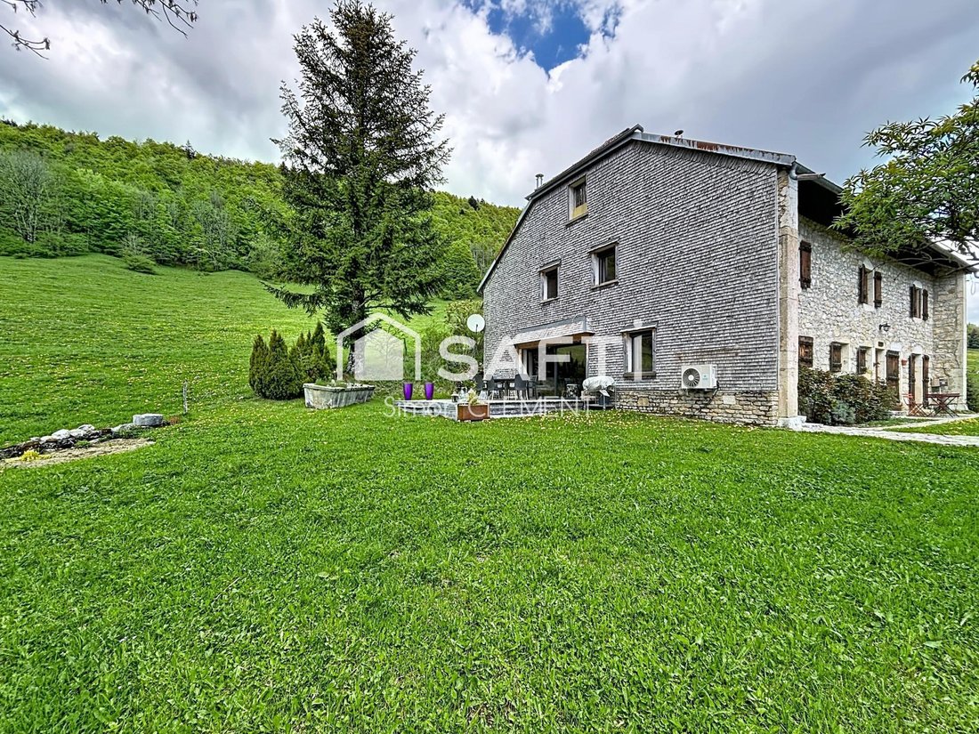 House in Lajoux, Bourgogne – Franche-Comté, France 1 - 17888251